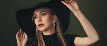 A Modern Model’s Toolkit For Your First Shoot